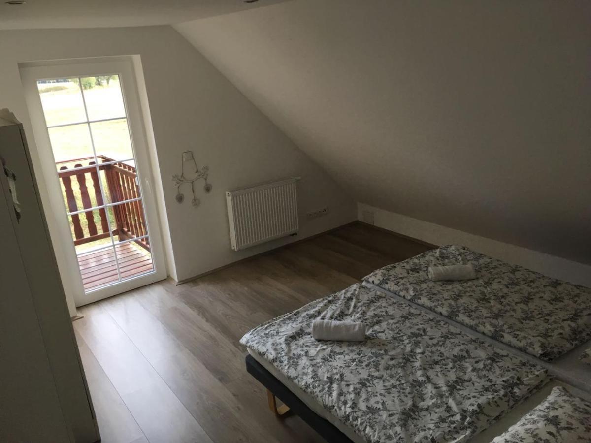 Hermanov 141 Jindrichovice Extérieur photo